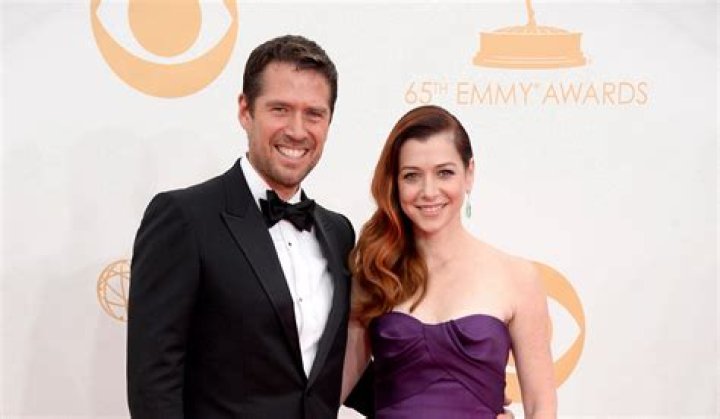 Alyson Hannigan's Married Life With Her Husband Alexis Denisof!