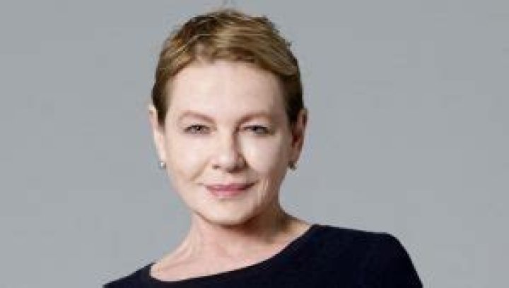 Dianne Wiest Height, Weight, Measurements, Bra Size, Shoe Size