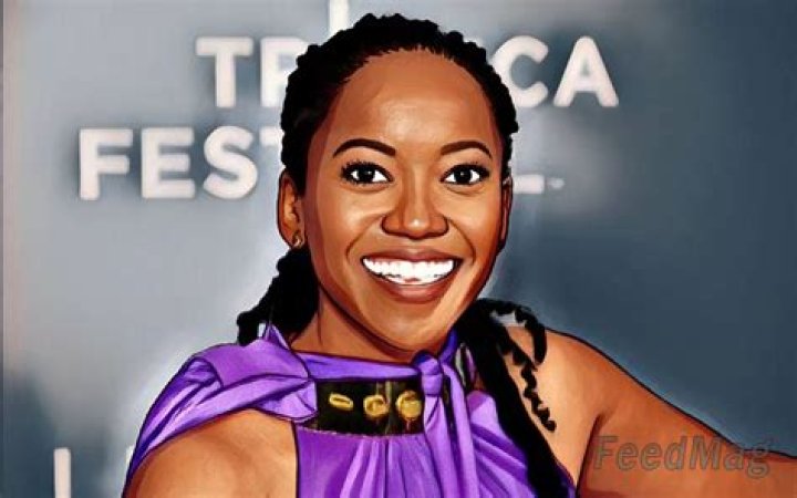 Erika Alexander Height, Weight, Measurements, Bra Size, Shoe Size
