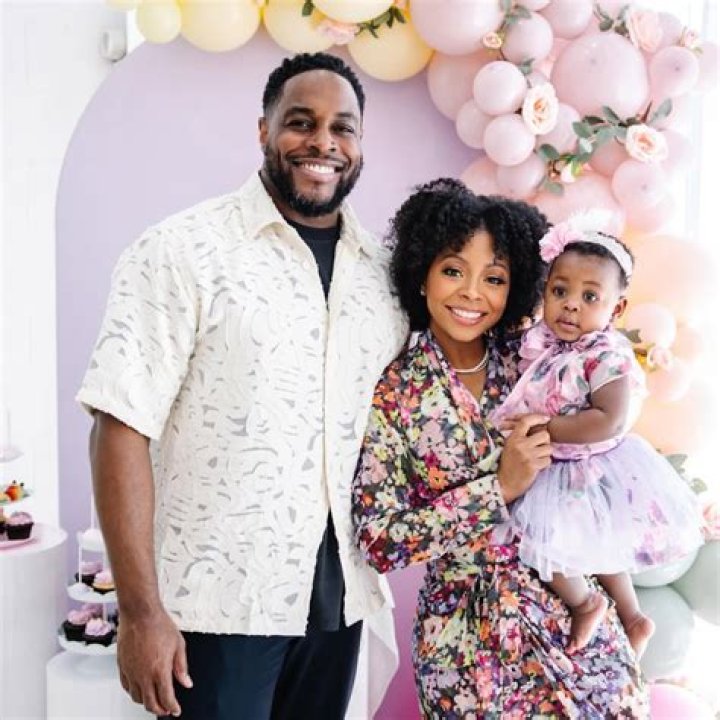 How did Bresha Webb Earn a Six-Digit Net Worth?