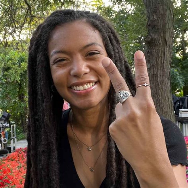 Jaz Sinclair Bio Reveals: Secretly Dating Someone? Know Her Family, Age, And Wiki Facts