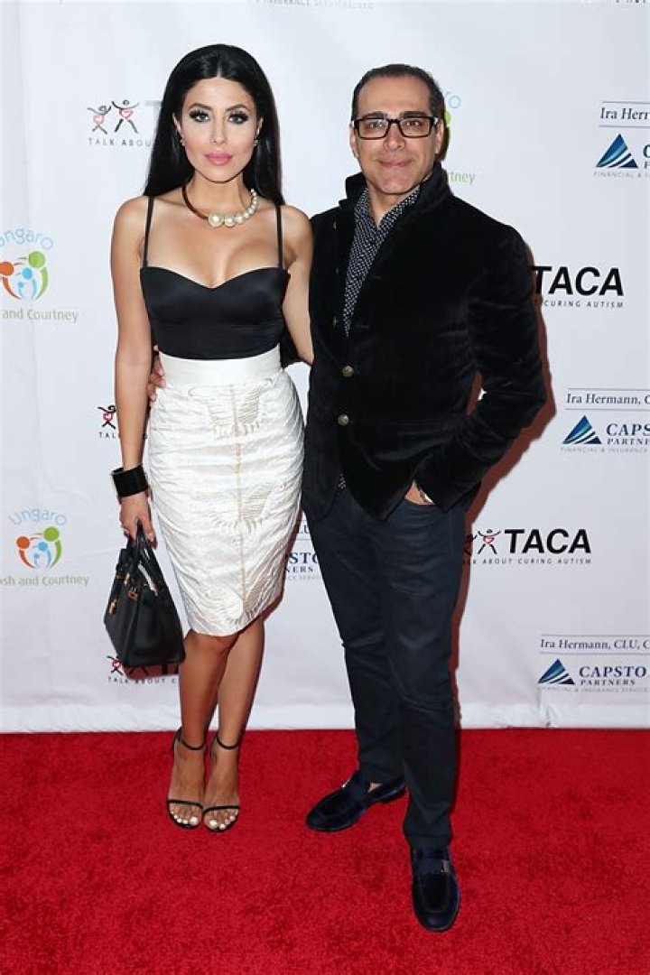 Leyla Milani Height, Weight, Measurements, Bra Size, Shoe Size