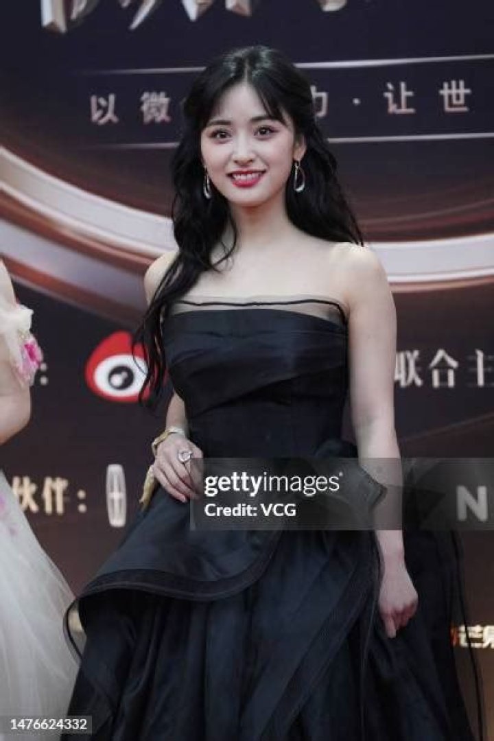 Meet Chinese Actress Shen Yue – China’s Girl-Next-Door Charmer