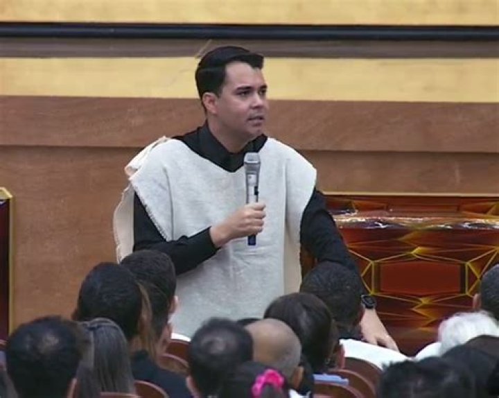 Pastor Filipe Azevedo Youtuber overview