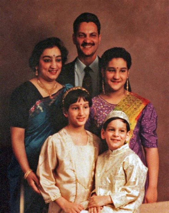 Phoebe Fructuoso Parents, Where Are They From? Ethnicity - SarkariResult