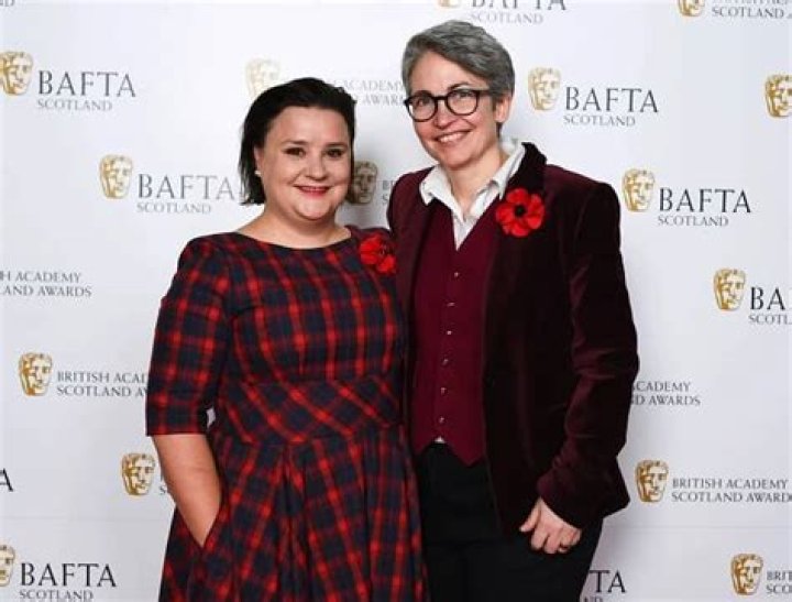 Susan Calman Net Worth: Career, Family, Age, Income, Wiki, Bio, All You Need to Know - SarkariResult