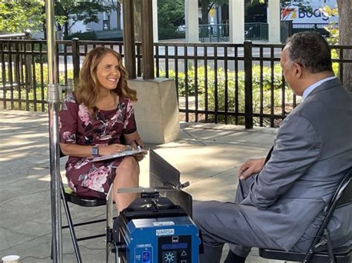 Suzanne Malveaux Net Worth 2023: Education, Partner Son Age - Check Details - SarkariResult