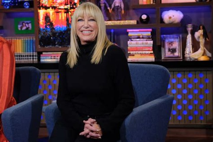 Suzanne Somers’ Illness: Famous Actress Battle With Breast Cancer Since 2001 And Current Health Updates - SarkariResult